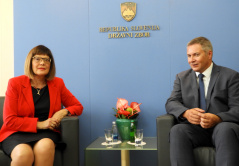 2. jul 2019. Predsednica Narodne skupštine Maja Gojković i predsednik Državnog zbora Slovenije Dejan Židan